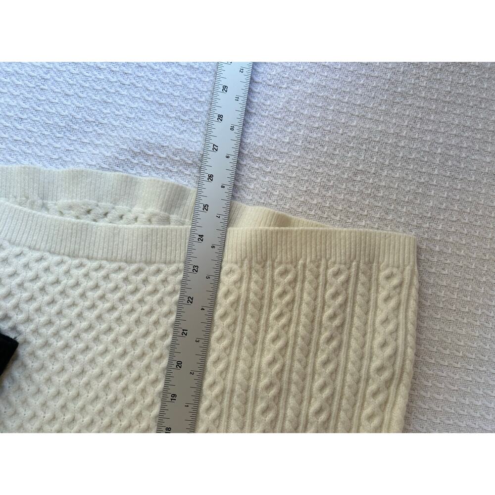 Lysse Color Block Sweater - Picture 5 of 7